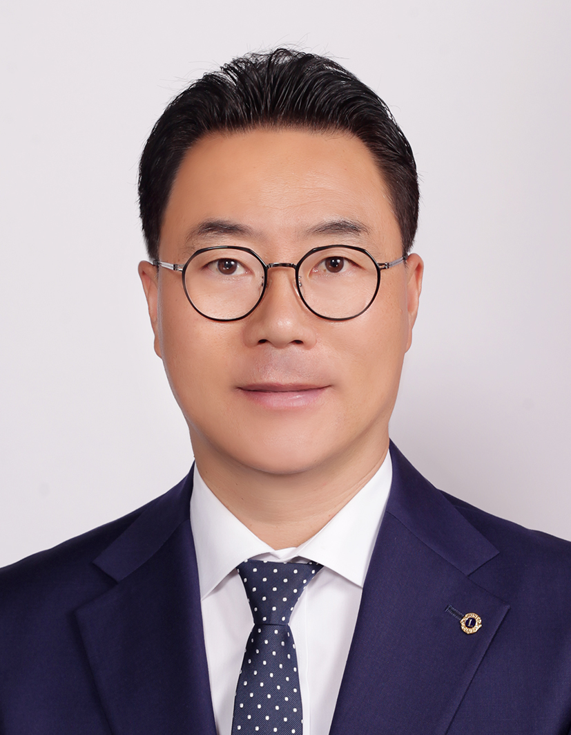 총무 박민기L.
